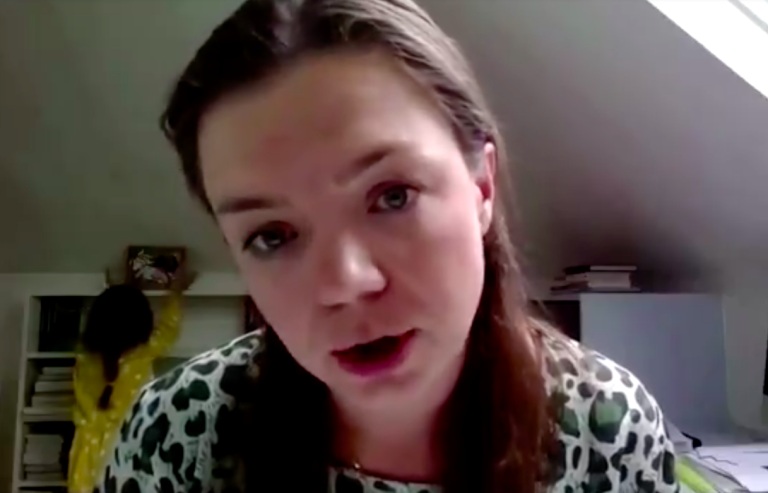 Una niña irrumpió en plena entrevista televisiva y terminó hablando con el presentador