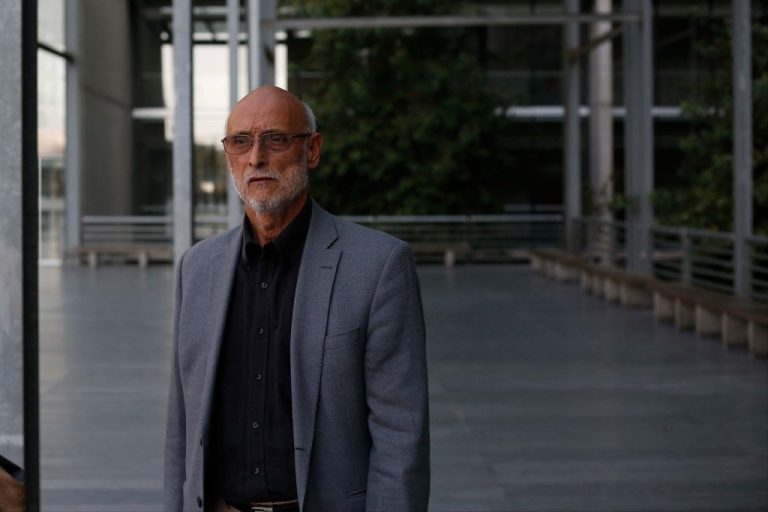 El alcalde de Pudahuel dio positivo por COVID-19 y permanecerá en cuarentena