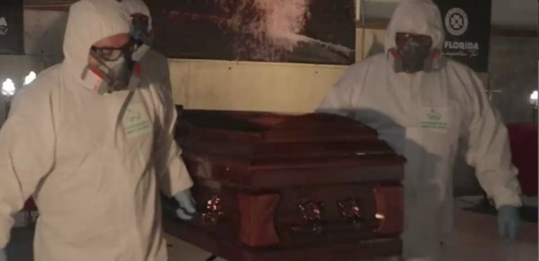 La Florida: Vecinos rechazan que polideportivo se convierta en 