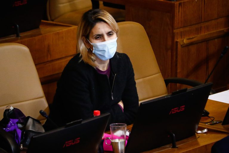 Erika Olivera (RN) vota a favor del retiro de fondos de AFP: 