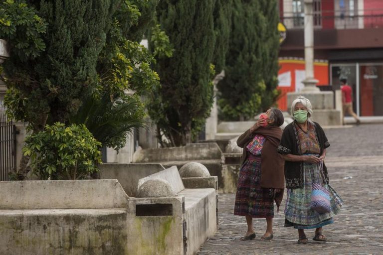 Presidente de Guatemala llamó a la ciudadanía a 