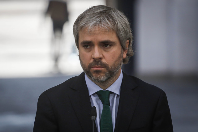 Ministro Blumel y su permanencia en el cargo: 