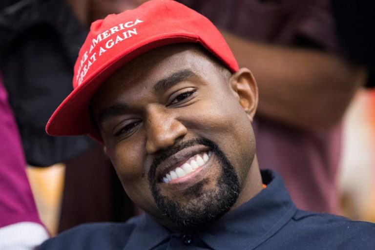 Fuente cercana a Kanye West asegura que está sufriendo episodio bipolar