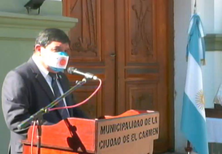 Intendente argentino copió el discurso de la película 