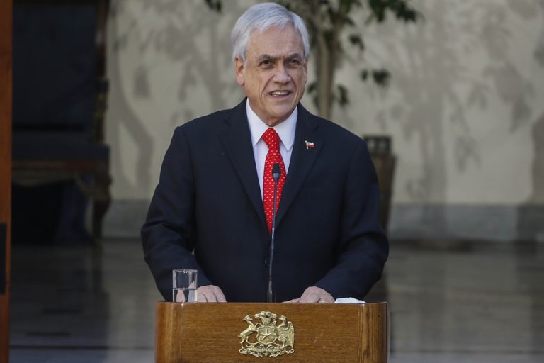 Encuesta Cadem: Aprobación a Piñera alcanza su nivel más bajo desde el inicio de la pandemia