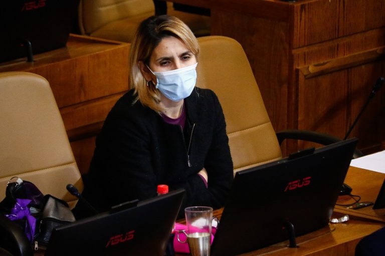 Érika Olivera tras aprobar retiro de fondos: “Si tiene que haber una sanción, lo asumiré con los ovarios que tengo”