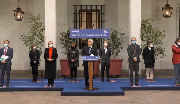 Piñera anunció la entrega de US$ 120 millones a los municipios para la pandemia