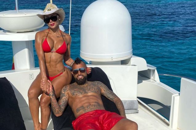 La comentada transmisión en vivo de Arturo Vidal balbuceando: 