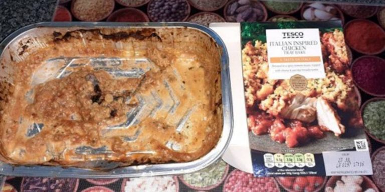 Compró comida preparada en el supermercado y se encontró con una asquerosa sorpresa: “Vomité por 12 horas”