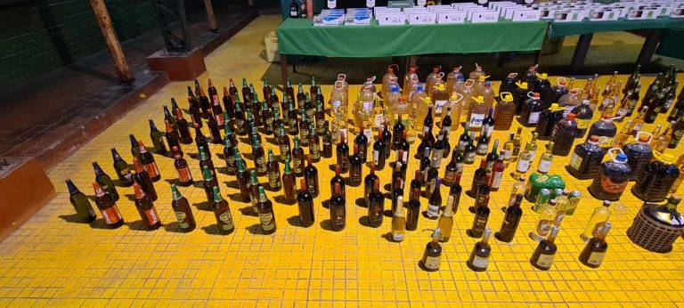 Descubren bar clandestino en Lo Prado: Intentaron sobornar a carabineros con $60 mil