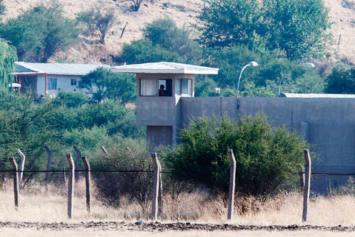 Con discreción, Gobierno otorgó indulto a dos reos de Punta Peuco condenados por DD.HH.