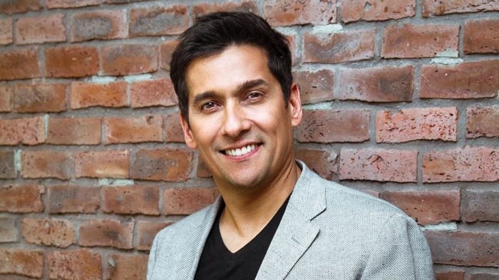 Rafael Araneda sobre los difíciles inicios de Rojo en TVN: 