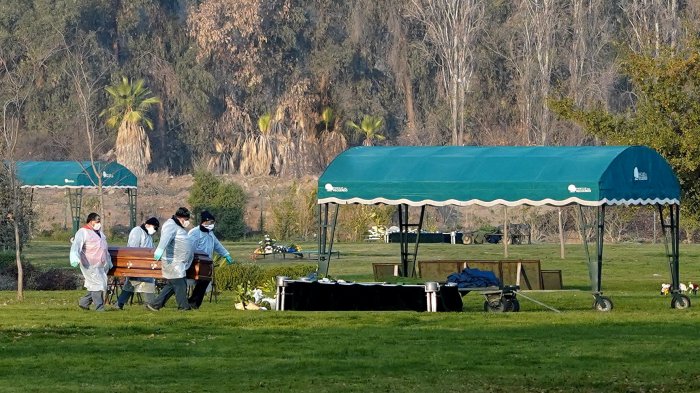 Hija de fallecido por coronavirus sobre funeral de Bernardino Piñera: 