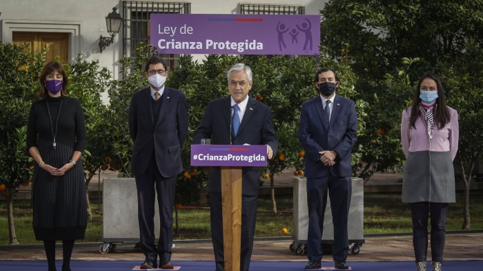 Crianza Protegida: Presidente Piñera promulgó ley que permitirá acceso a seguro de cesantía al final del postnatal