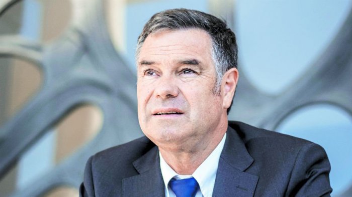 Manuel José Ossandón por cambio de gabinete: 