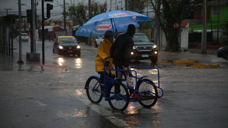 Las lluvias se apoderaron del invierno: Santiago registra el mes de julio con más precipitaciones desde 2006