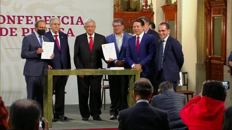 Reforma a las pensiones en México contempla aumento de contribución del empleador y reducción de tiempo de cotización