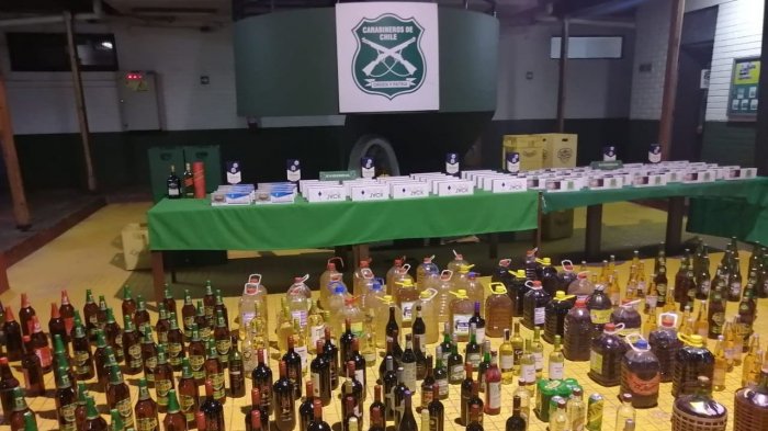 Dueña de taberna clandestina fue detenida por intentar sobornar a Carabineros en Lo Prado