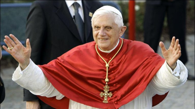 Benedicto XVI está en estado 