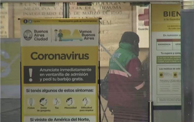 Argentina da paso atrás en desconfinamiento y vuelve a suspender reuniones sociales