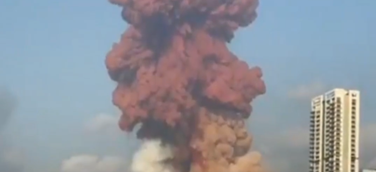 Al menos 78 muertos y más de 4 mil heridos tras gran explosión en Beirut