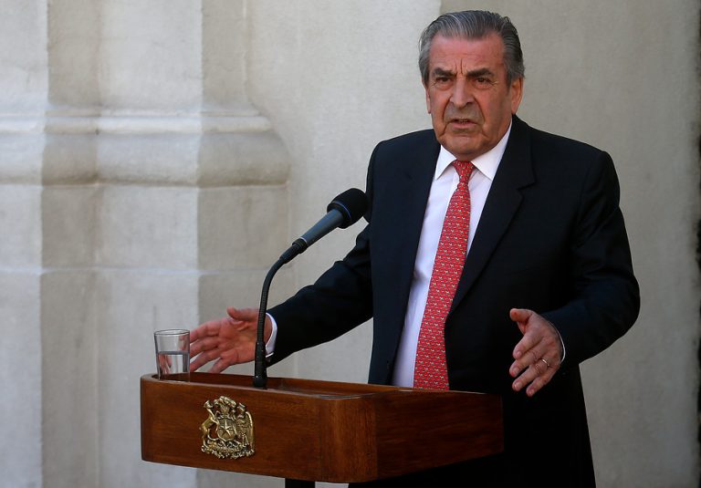 Realizan primer embargo al ex presidente Frei por millonaria deuda de su hermano