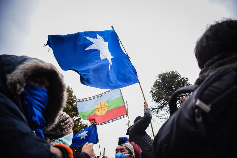 Hija de Bachelet es detenida por participar en manifestación en Santiago