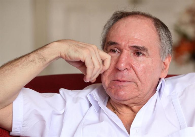 Detienen a Abdalá Bucaram, ex presidente de Ecuador, por presunta participación en el crimen organizado