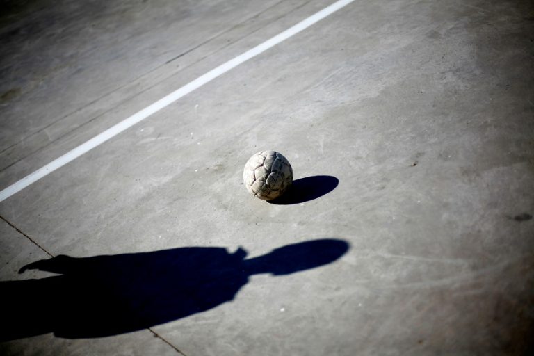 Padre acusa que su vecino mató a tiros su hijo de sólo 5 años mientras jugaba