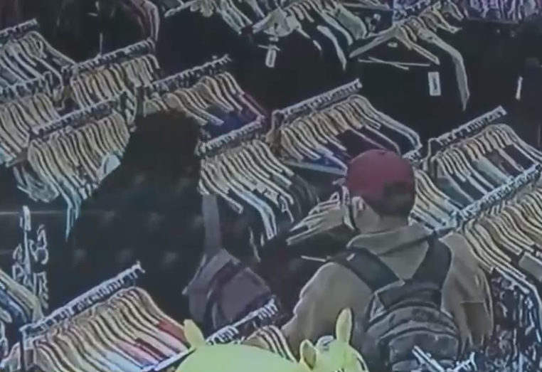 Revelan nuevo registro tras muerte de Ámbar en que Llanos y Bustamante aparecen comprando ropa