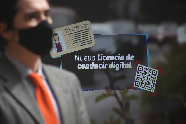Gobierno anuncia creación de nueva licencia de conducir digital