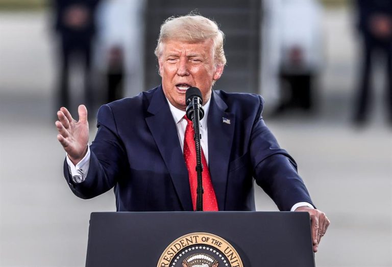 Trump responde a duro discurso de Michelle Obama: 