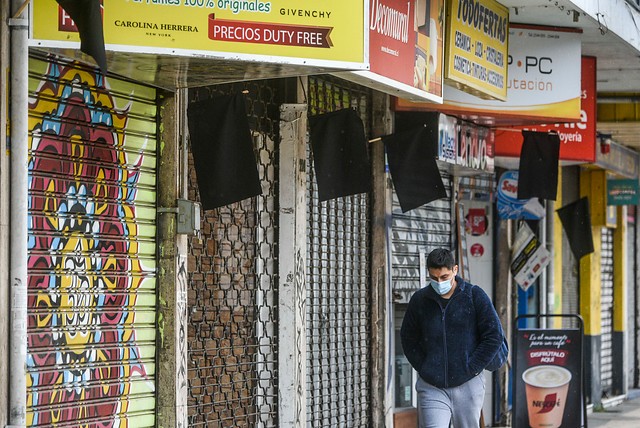 Economía chilena cayó en un 14,1% en el segundo trimestre, el peor registro desde la crisis de 1982