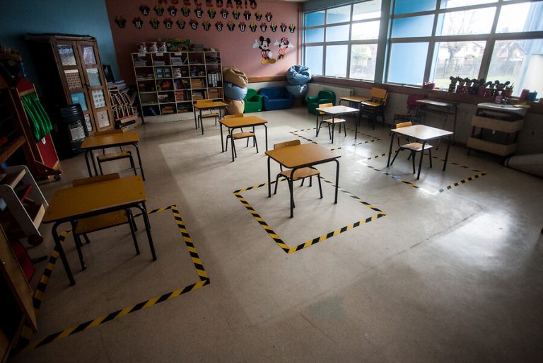 Diputado Durán pide al Gobierno el no retorno a clases en la Región Metropolitana