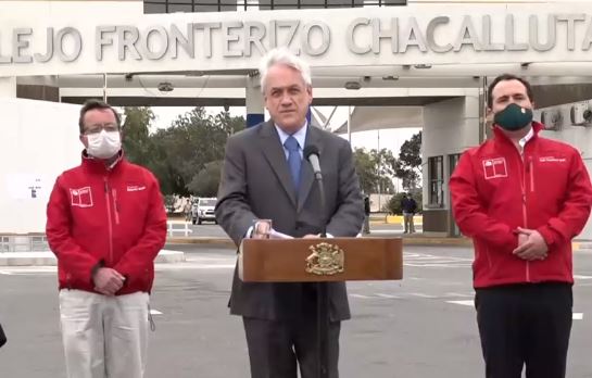 Ley de Migración: Piñera vetará indicación de la oposición que propone visa de turismo laboral