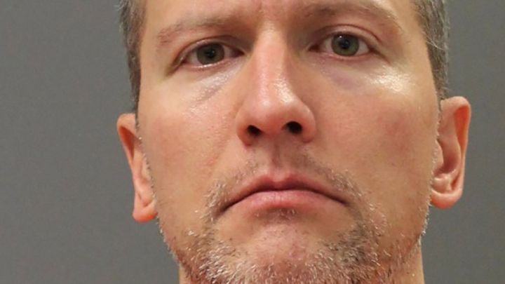 George Floyd: Ex policía acusado del asesinato pide que se desestimen los cargos en su contra