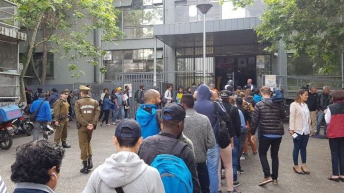 Filas interminables en Registro Civil para conseguir clave única y otros trámites