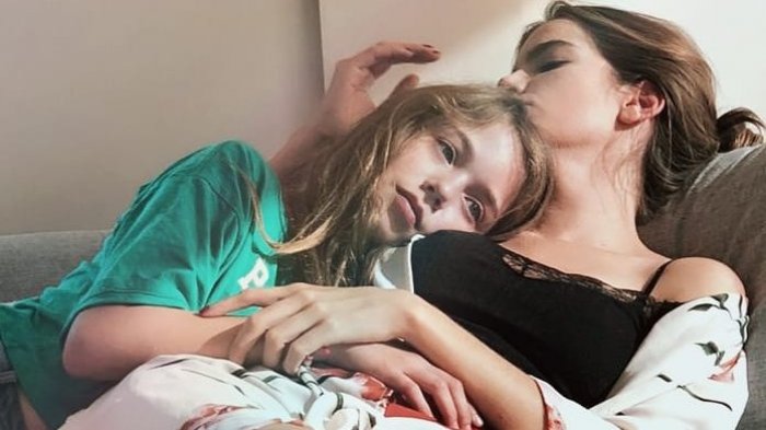 Juntos otra vez: Millaray Viera, Álvaro López y su hija realizan una erizante versión de “Arauco tiene una pena” de Violeta Parra