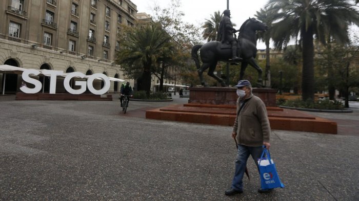 Tras cinco meses confinados: Santiago y Estación Central salieron de cuarentena