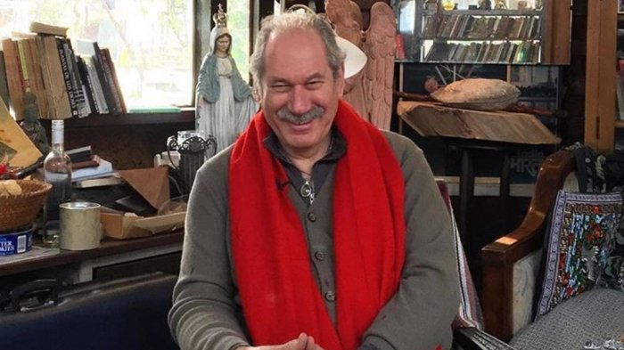 ¿Pedro Engel tiene varias parejas? El consejero espiritual se refirió al mito por el cual fue catalogado como 