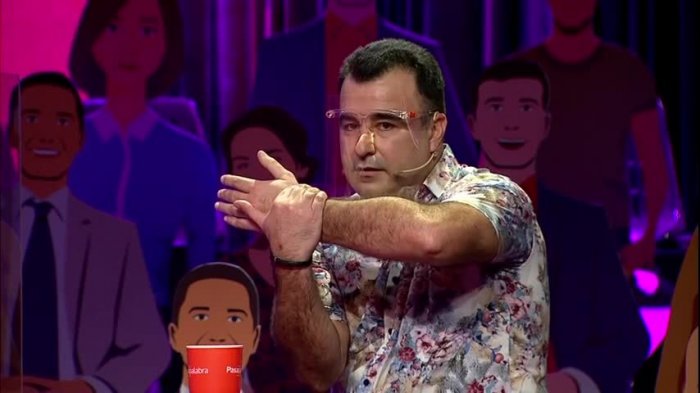 Un ilusionista: Kurt Carrera nos sorprendió con sus mejores trucos en Pasapalabra en Acción