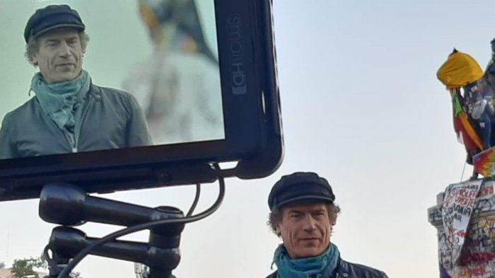 Julio Milostich sobre las repeteciones de series y teleseries en TV: 