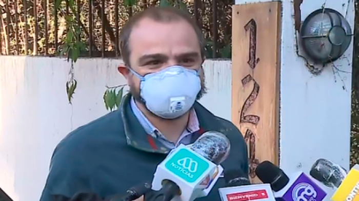 Instituto de Derechos Humanos llegó hasta la clínica donde se encuentra detenido Hernán Calderón Argandoña