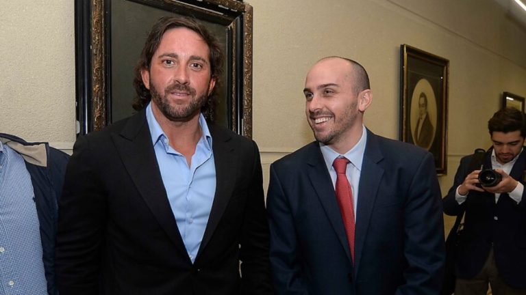 ¿Diputado Arturo Longton? Diario Oficial se confunde de hermano al dar autoría de Ley de Servicios Básicos