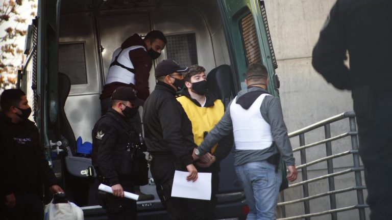 Así fue el traslado de Hernán Calderón a la cárcel de Santiago 1