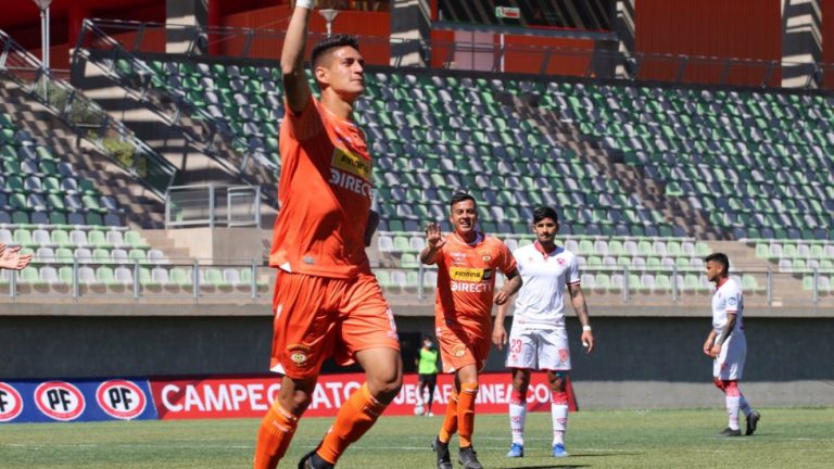 Volvió la Primera B: Cobreloa derrotó a Copiapó y saltó a la cima