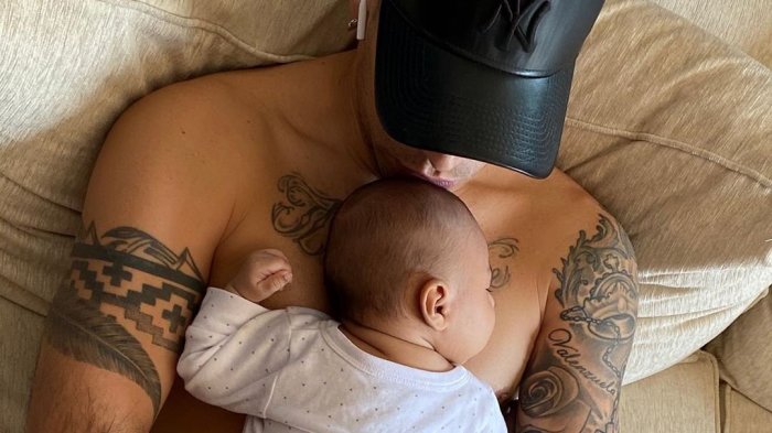 Raúl Peralta vive su experiencia como padre primerizo en pandemia: 