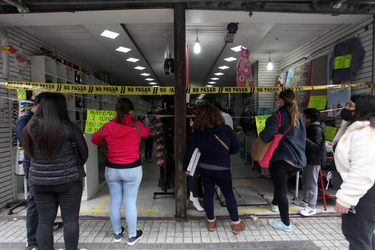 “Operación Meiggs”: Autoridades fiscalizaron el barrio comercial en busca de reducir aglomeraciones