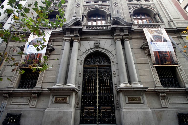 Banco Central mejora proyecciones económicas para Chile en IPoM de septiembre