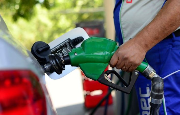 Por tercera semana consecutiva las bencinas subirán sus precios